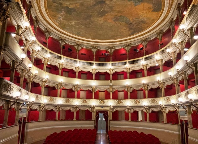 Teatro Garibaldi - Stagione Teatrale 2024/2025