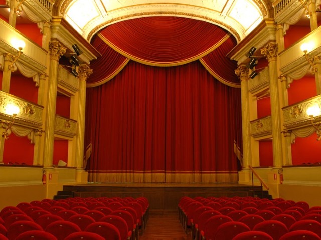 Saggi di Danza 2025 - Modalità di presentazione istanze per utilizzo del Teatro Garibaldi